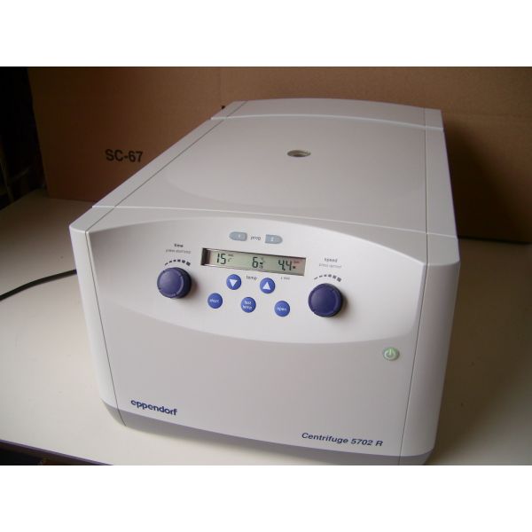GLP Centrifuge Epp 5702 R, with rotary knobs, with rotor A438 and 15